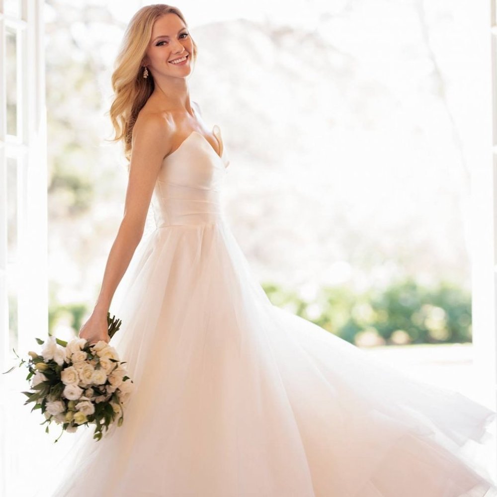 Martina Liana Wedding Dress - 1159